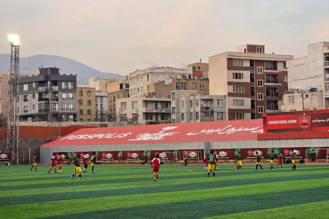 ورزشگاه درفشی فر - پرسپولیس